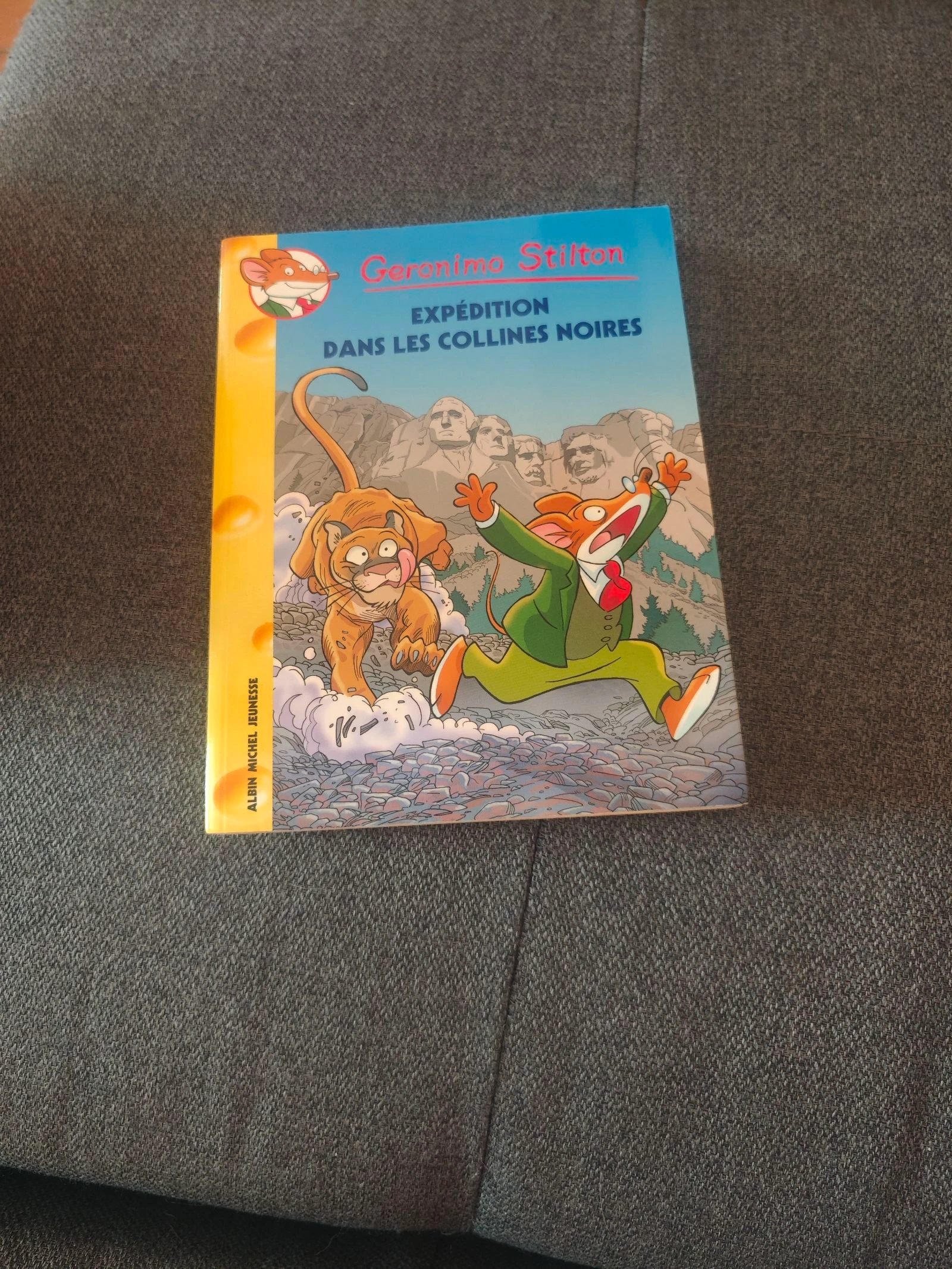 Expédition dans les collines noires Tome 58 (Geronimo Stilton)